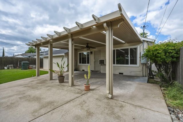 5732 San Ardo Way, North Highlands, CA 95660