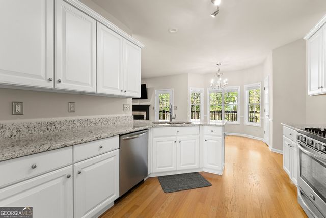 3656 Castle View Court, Suwanee, GA 30024