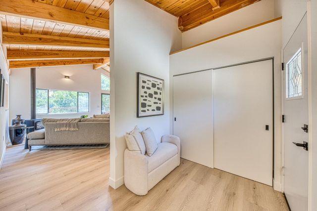 186 San Benancio Road, Salinas, CA 93908