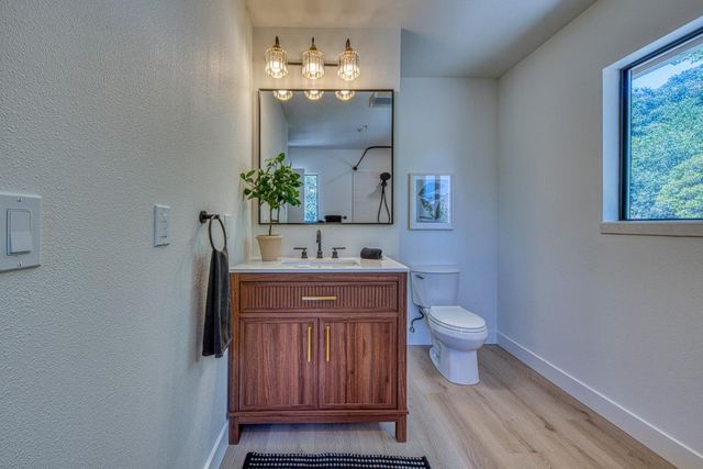 186 San Benancio Road, Salinas, CA 93908