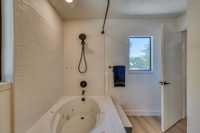 186 San Benancio Road, Salinas, CA 93908
