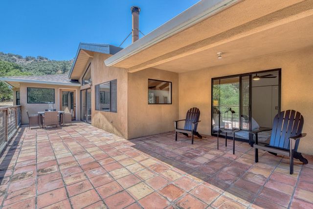 186 San Benancio Road, Salinas, CA 93908