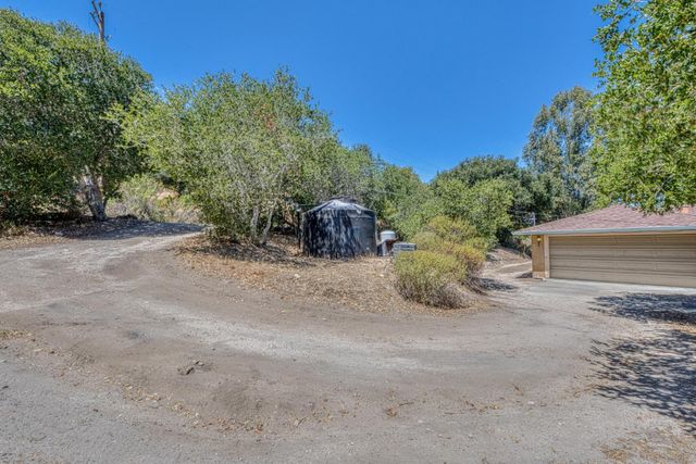 186 San Benancio Road, Salinas, CA 93908