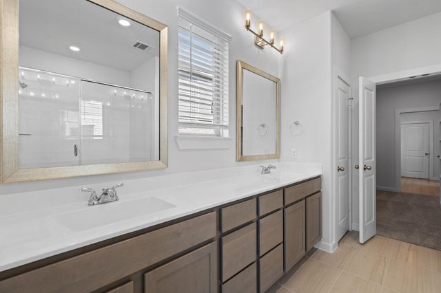 2629 Lake Bryan Drive, Dayton, TX 77535
