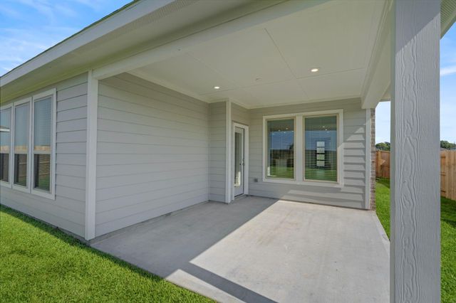 2629 Lake Bryan Drive, Dayton, TX 77535