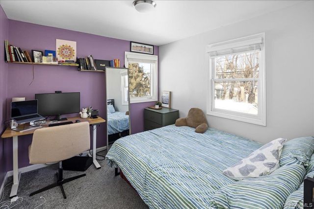 2 Violet Lane, Levittown, NY 11756