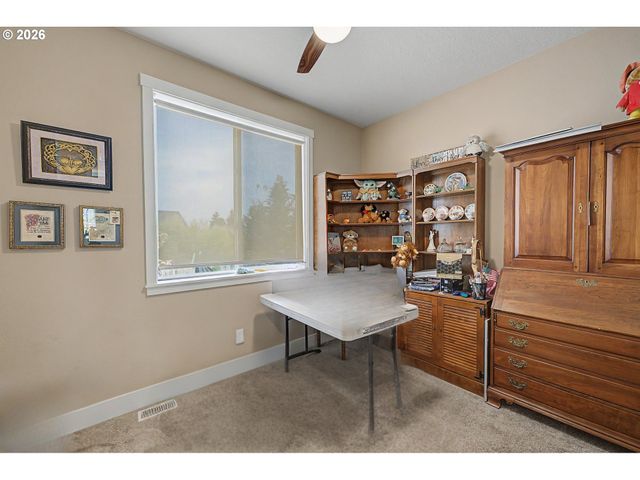 787 Sw ALDER St, Dundee, OR 97115