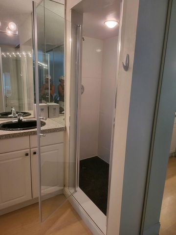 223 2nd Lane, Palm Beach Gardens, FL 33418