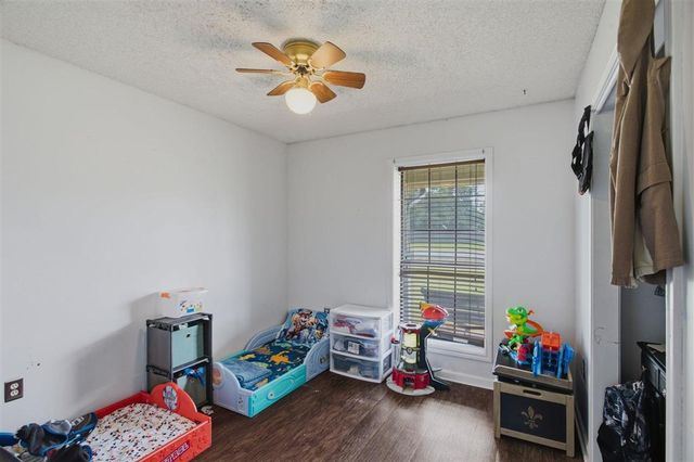 1418 Kristle Ln Lane, Lake Charles, LA 70611