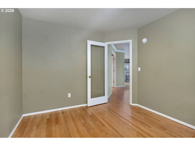 769 NICOLE Dr, West Linn, OR 97068