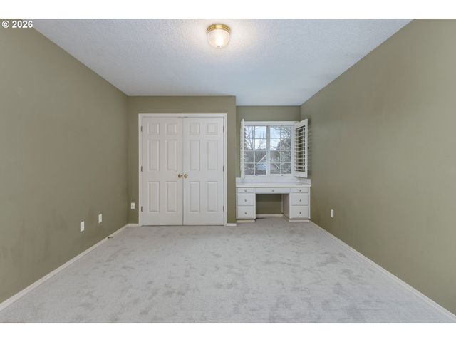 769 NICOLE Dr, West Linn, OR 97068