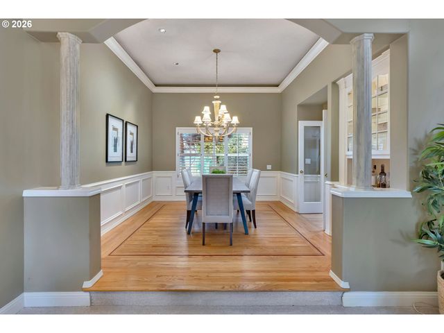 769 NICOLE Dr, West Linn, OR 97068