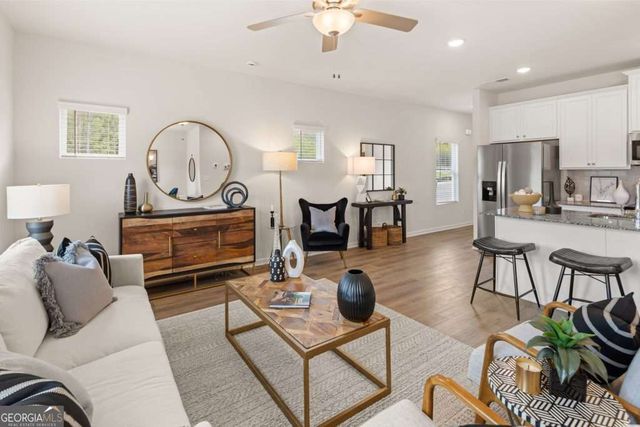 6392 Sundowner Place 123, South Fulton, GA 30331