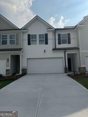 6392 Sundowner Place 123, South Fulton, GA 30331