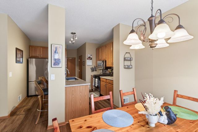 13483 Carmody Drive, Eden Prairie, MN 55344