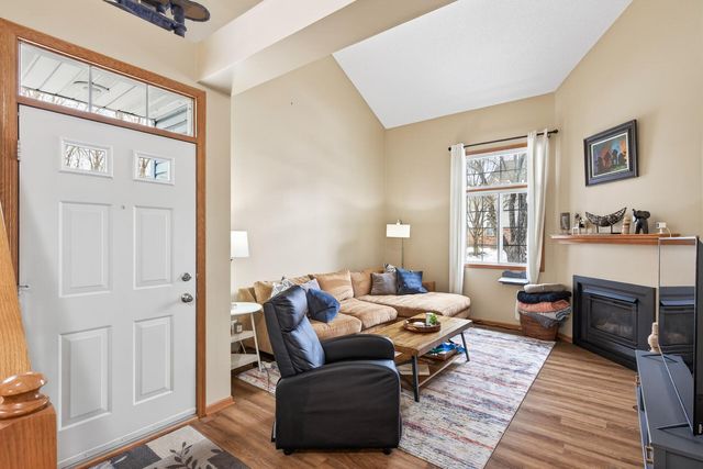 13483 Carmody Drive, Eden Prairie, MN 55344