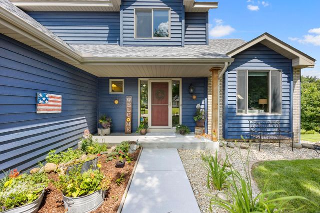 17633 Iberia Avenue, Lakeville, MN 55044