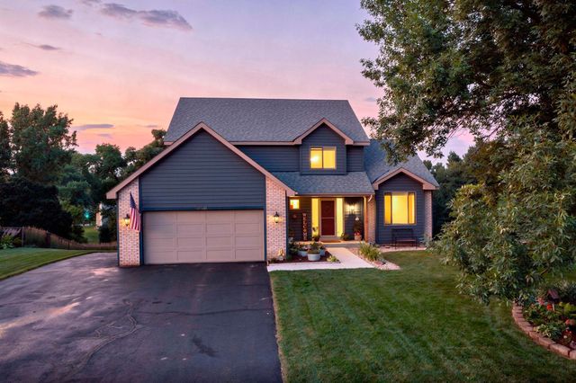 17633 Iberia Avenue, Lakeville, MN 55044
