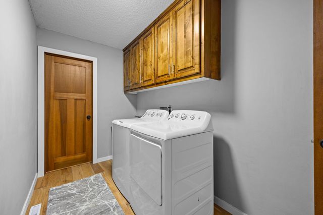 17633 Iberia Avenue, Lakeville, MN 55044