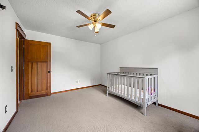 17633 Iberia Avenue, Lakeville, MN 55044