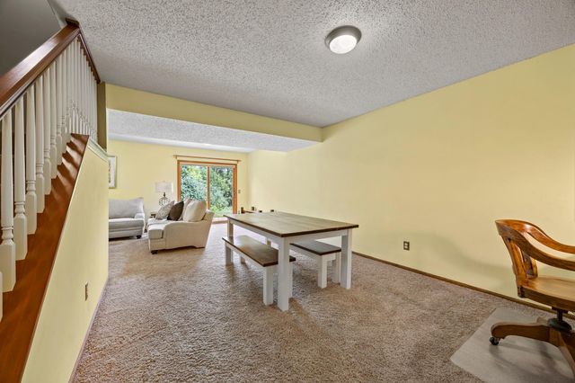 17633 Iberia Avenue, Lakeville, MN 55044