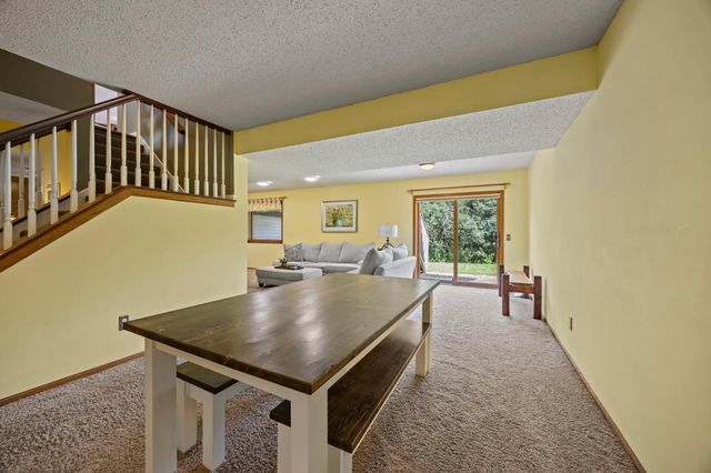 17633 Iberia Avenue, Lakeville, MN 55044