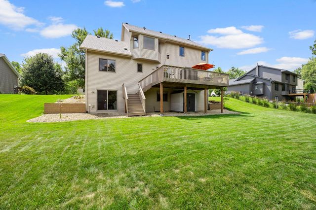17633 Iberia Avenue, Lakeville, MN 55044