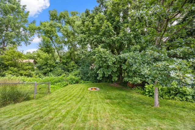 17633 Iberia Avenue, Lakeville, MN 55044