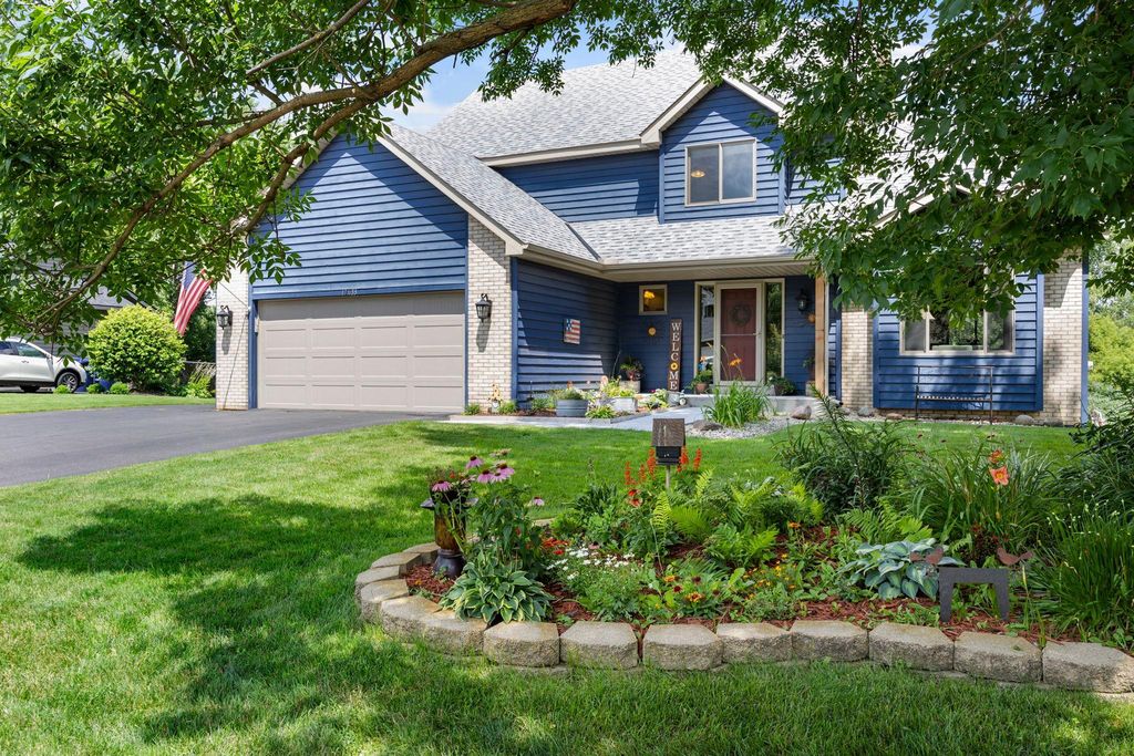 17633 Iberia Avenue, Lakeville, MN 55044