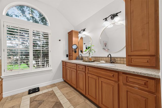 8814 W Valley Palms Drive, Spring, TX 77379