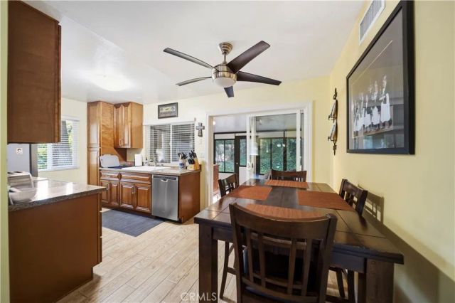 19508 Avenue Of The Oaks, Newhall, CA 91321