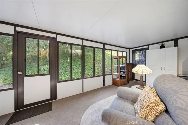 19508 Avenue Of The Oaks, Newhall, CA 91321