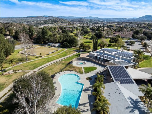 19508 Avenue Of The Oaks, Newhall, CA 91321