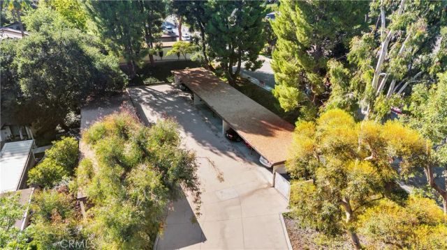 19508 Avenue Of The Oaks, Newhall, CA 91321