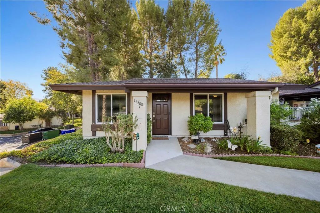 19508 Avenue Of The Oaks, Newhall, CA 91321