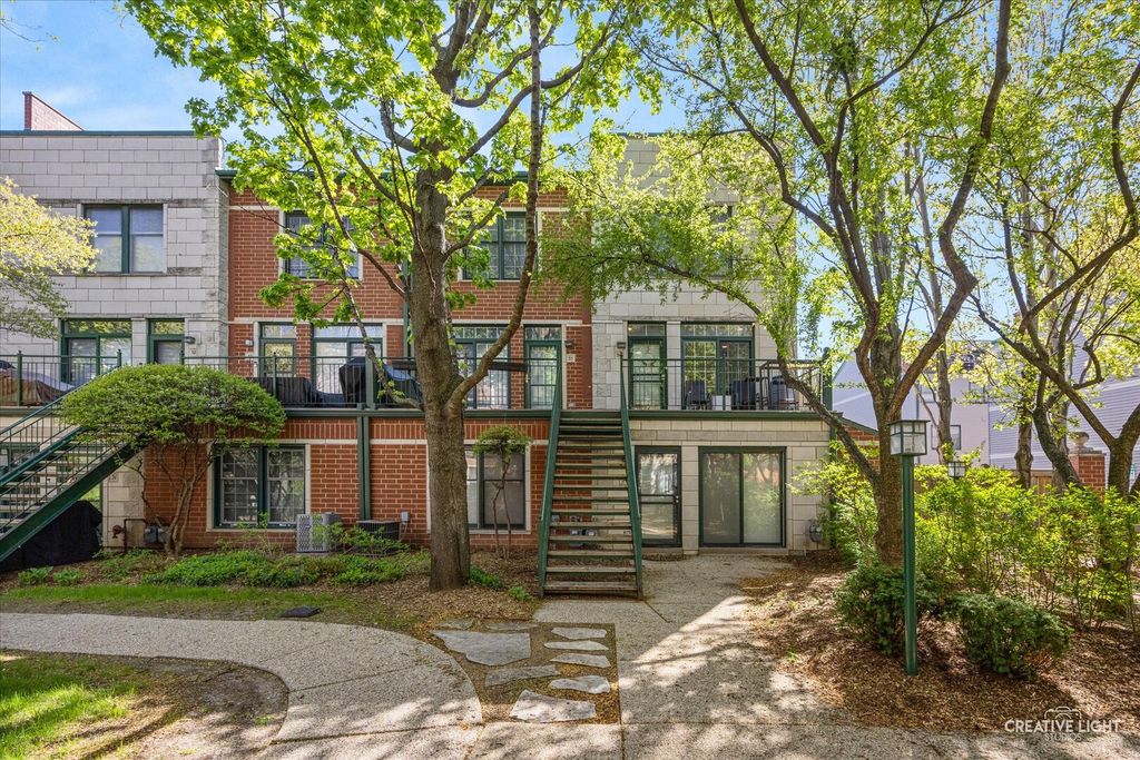 1812 S FEDERAL Street 36, Chicago, IL 60616
