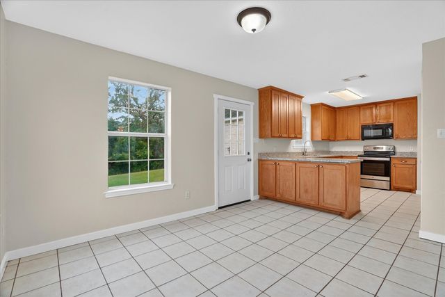 4697 Holbrook Road, Springtown, TX 76082