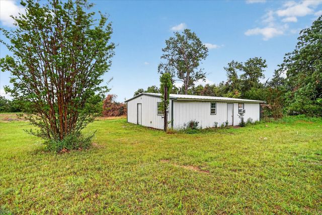 4697 Holbrook Road, Springtown, TX 76082