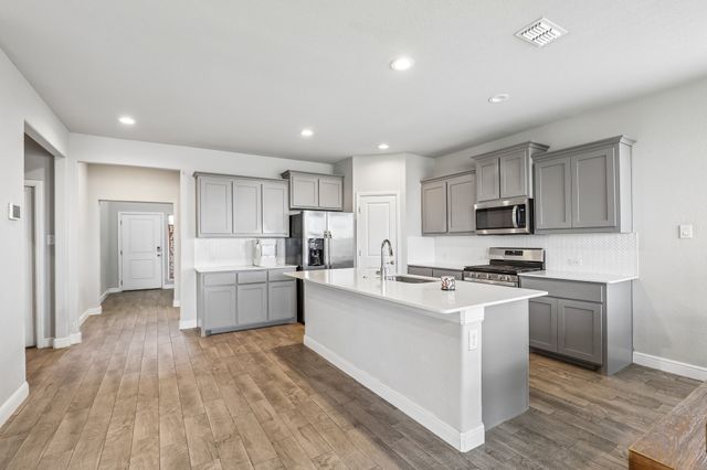 1404 Fremont Trail, Cleburne, TX 76033