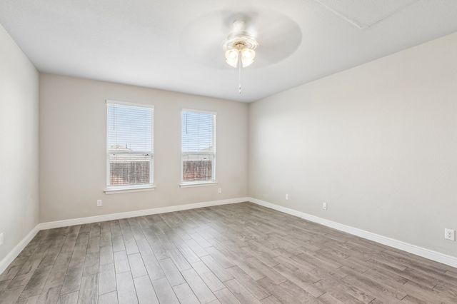 1404 Fremont Trail, Cleburne, TX 76033