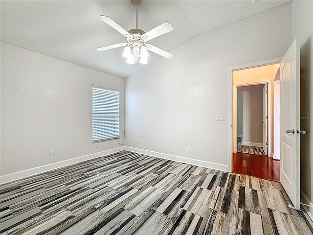 9830 WHITE BARN WAY, Riverview, FL 33569