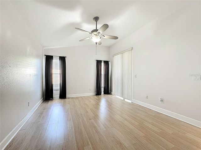 9830 WHITE BARN WAY, Riverview, FL 33569