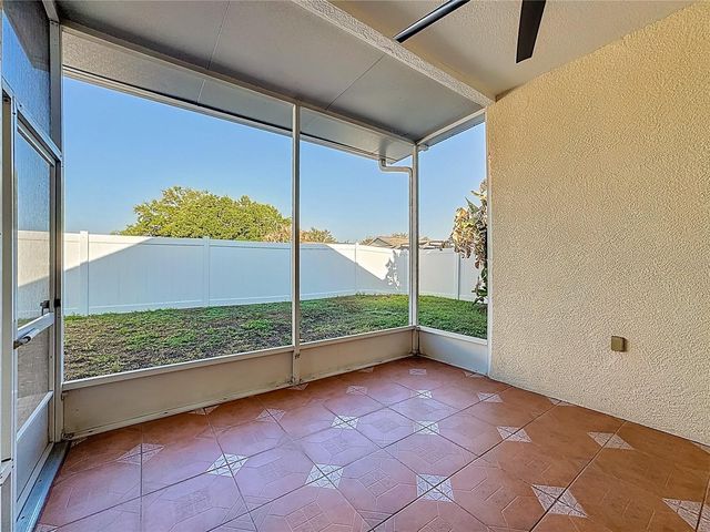 9830 WHITE BARN WAY, Riverview, FL 33569