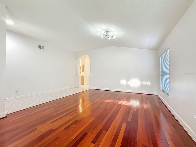 9830 WHITE BARN WAY, Riverview, FL 33569