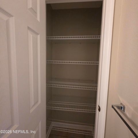 5875 PARKSTONE CROSSING Drive, Jacksonville, FL 32258