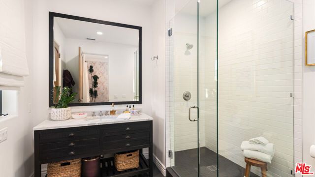 6110 Merritt Drive, Malibu, CA 90265