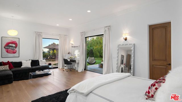 6110 Merritt Drive, Malibu, CA 90265