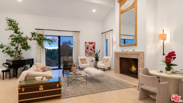 6110 Merritt Drive, Malibu, CA 90265