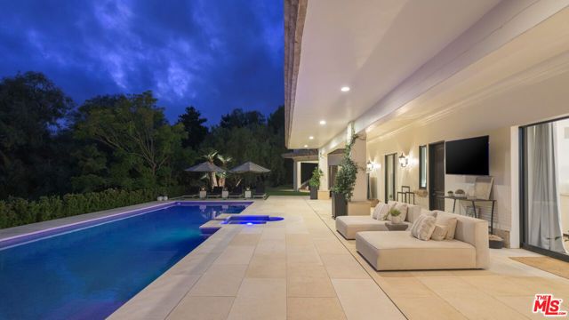 6110 Merritt Drive, Malibu, CA 90265