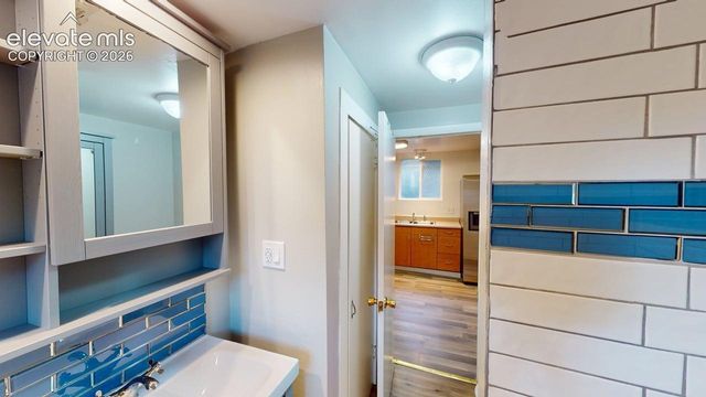 1721 W Cucharras Street, Colorado Springs, CO 80904